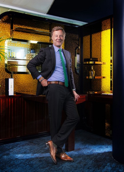 PDG ACCORD / Sebastien Bazin / Capital 