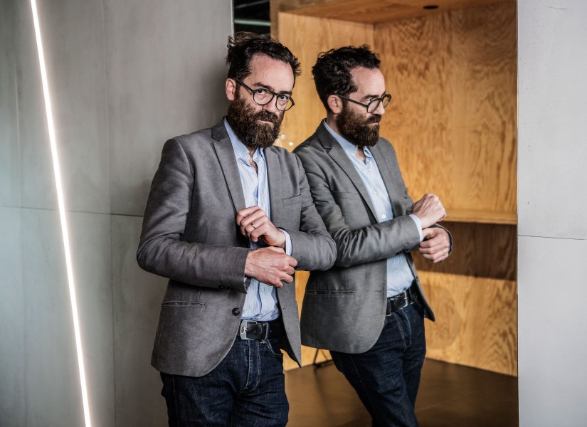HAVAS