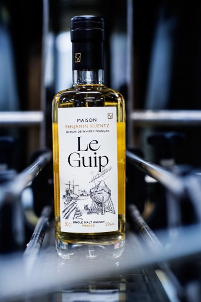 BENJAMIN KUENTZ / DISTILLERIE BREST
