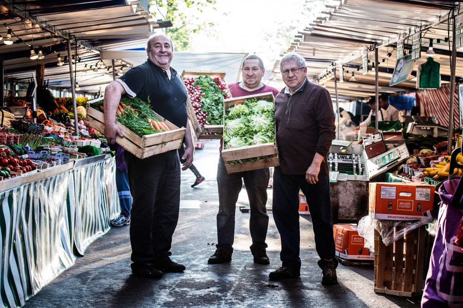MARCHÉ DE PARIS / RELAXNEWS / PARISWORLDWIDE
